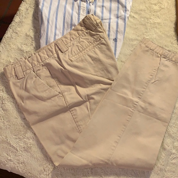 GAP Pants - Gap Khakis Straight Leg low rise Size 10